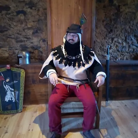 Le Chevalier Des Marettes Airel