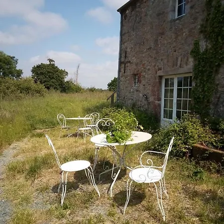 Bed and Breakfast Le Chevalier Des Marettes Airel